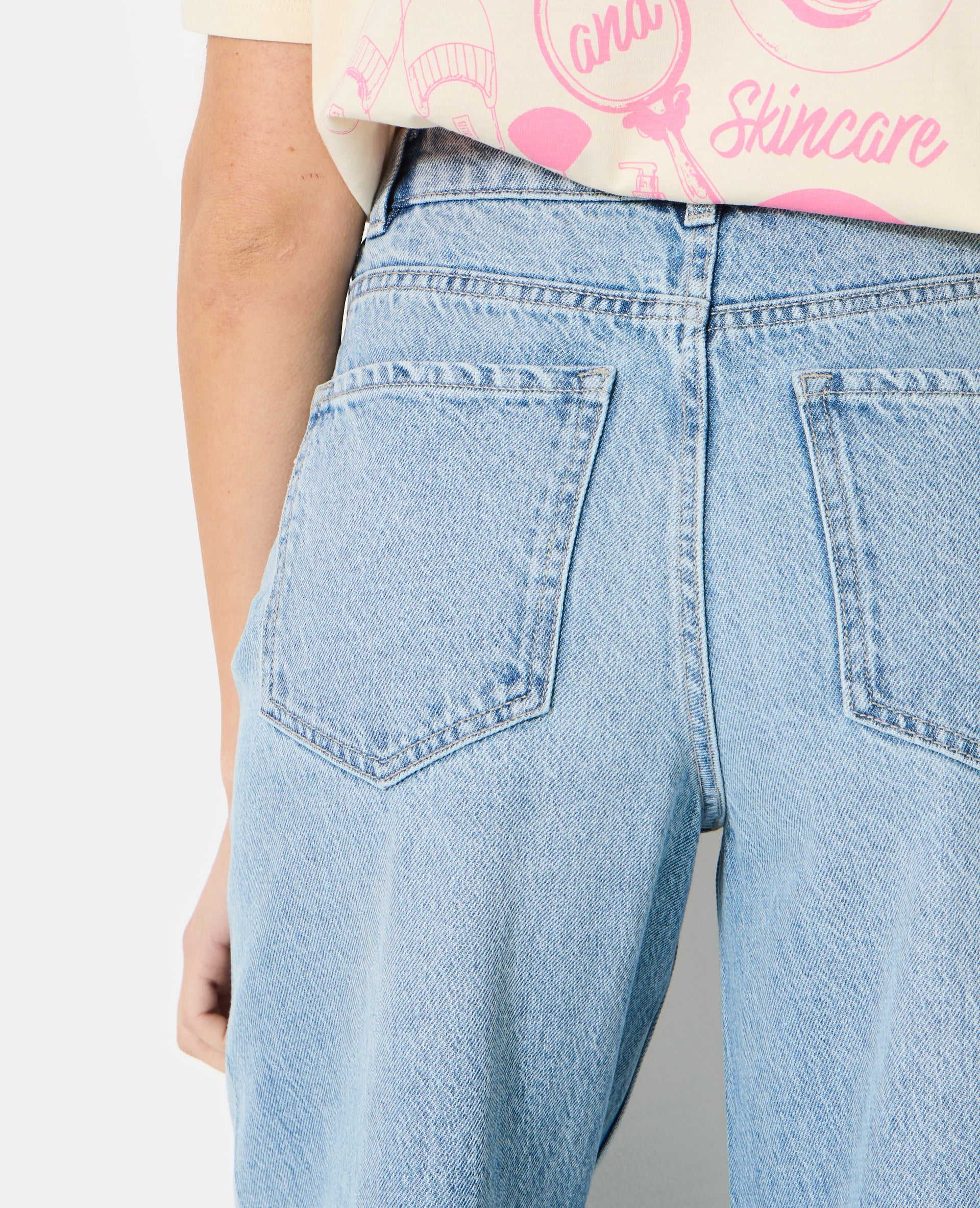 Jean extra wide taille haute avec jeux de coutures