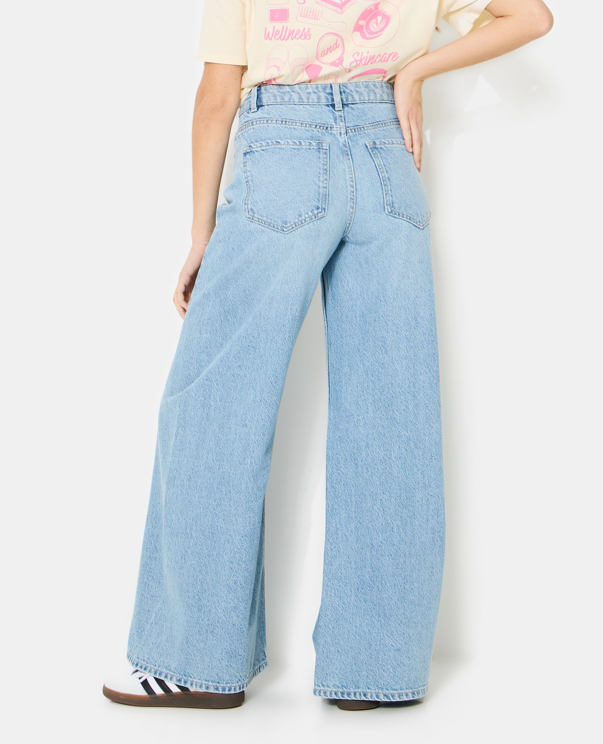 Jean extra wide taille haute avec jeux de coutures