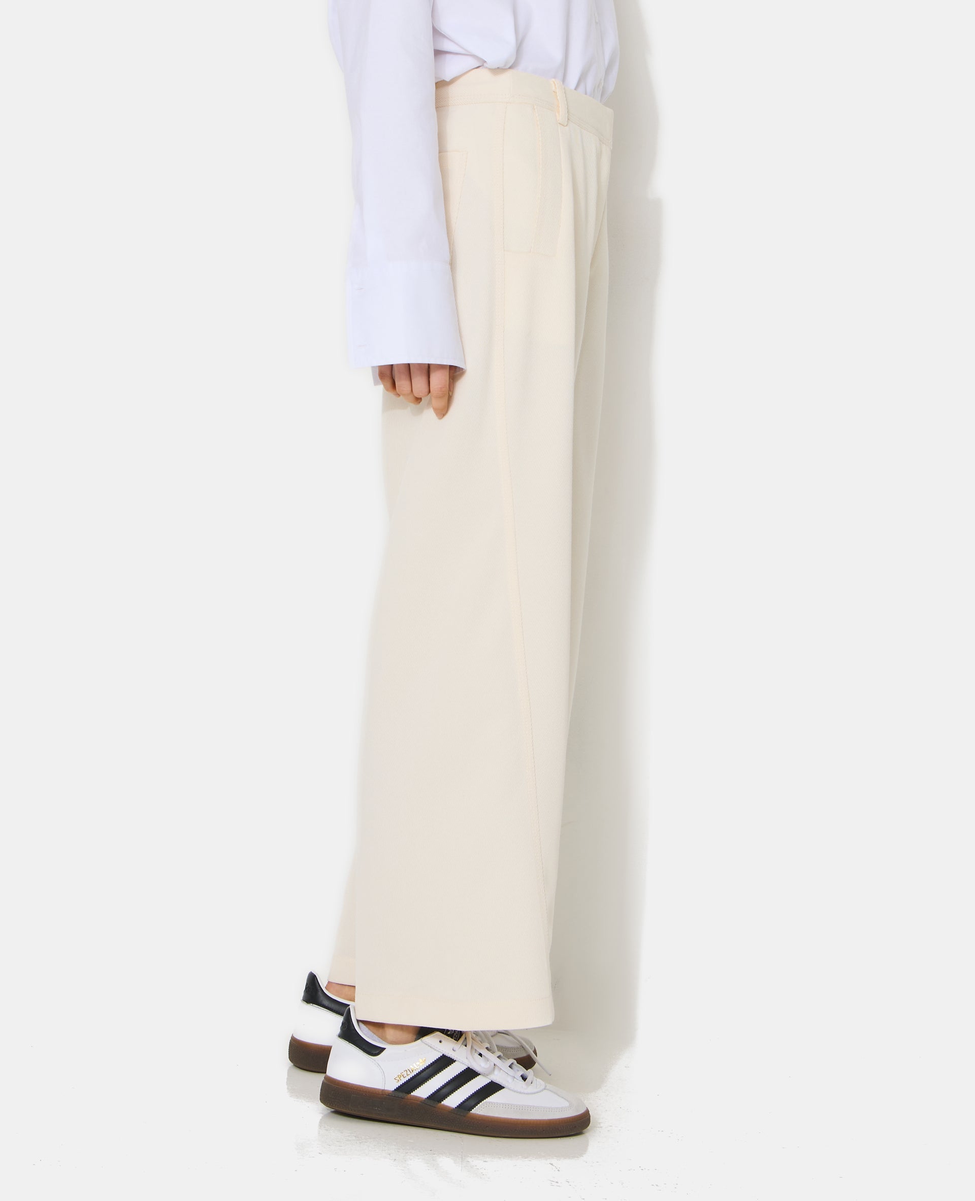 Pantalon barrel en tissu texturé