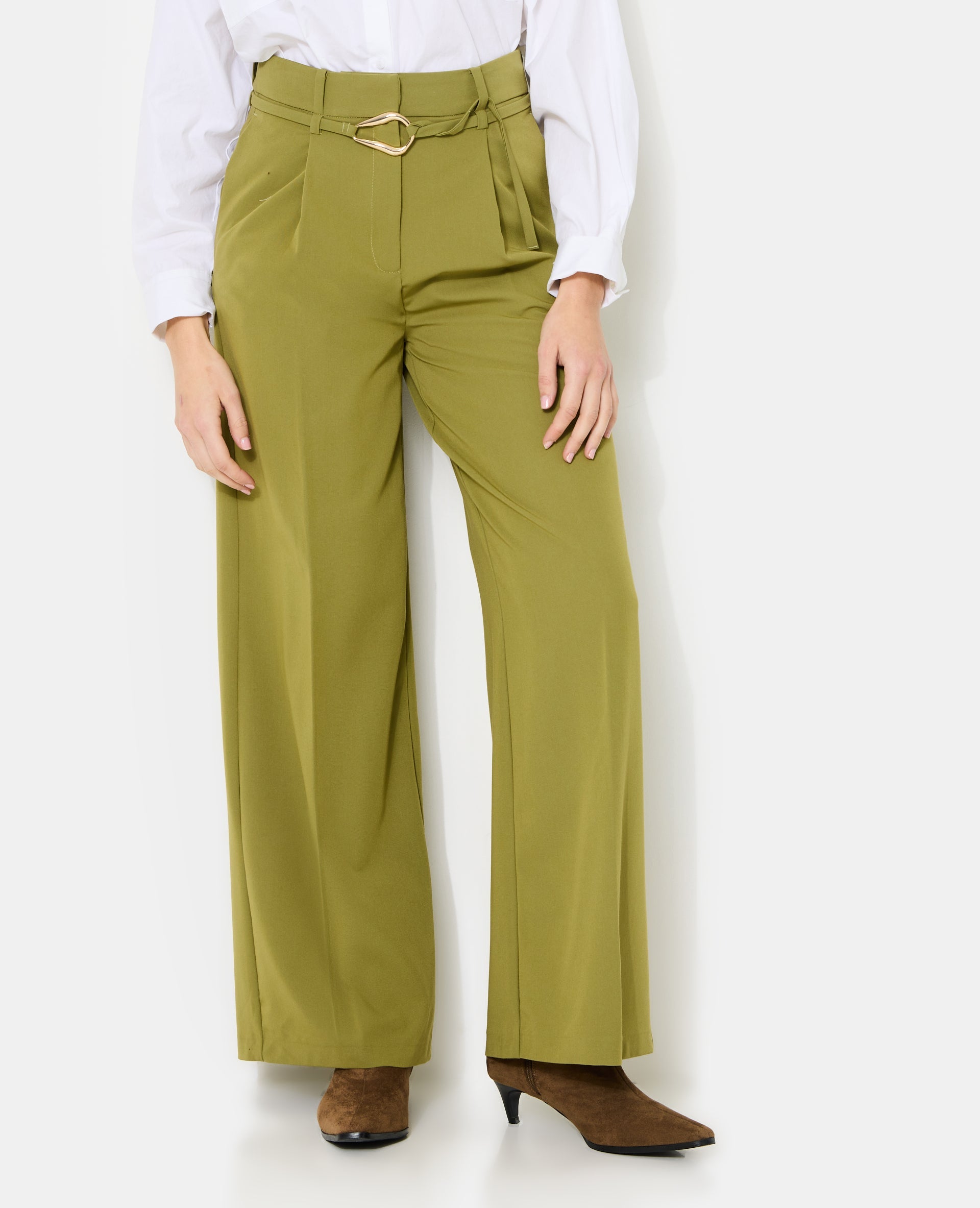 Pantalon droit avec ceinture et boucle fantaisie