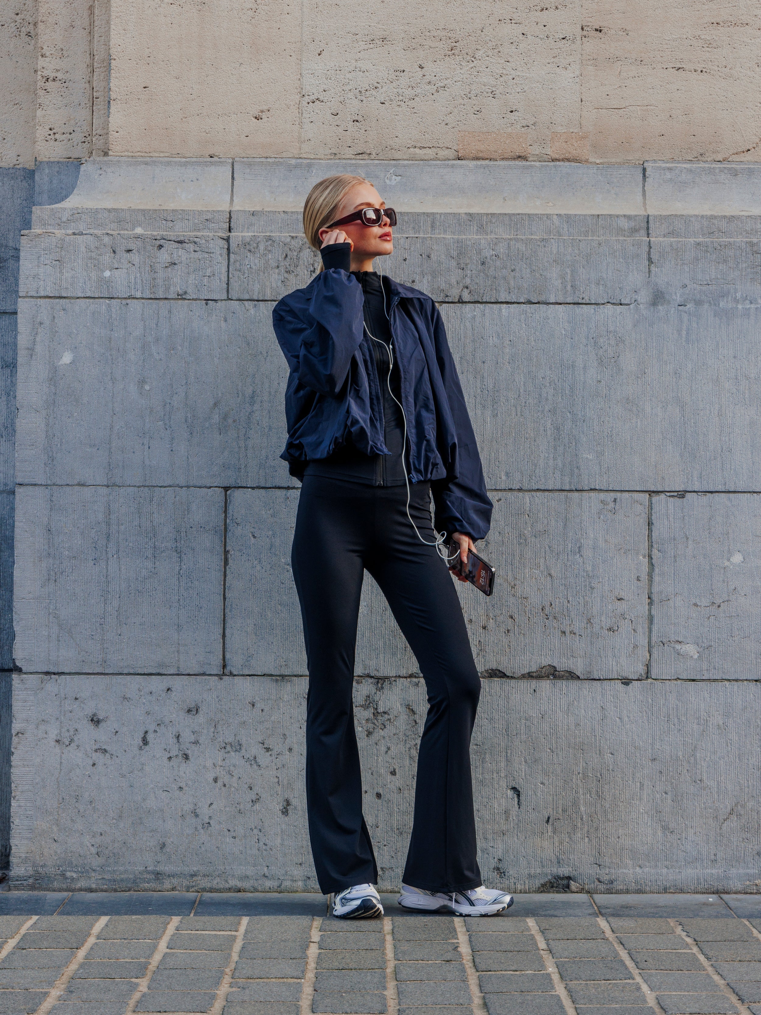 Pantalon flare en matière sculptante