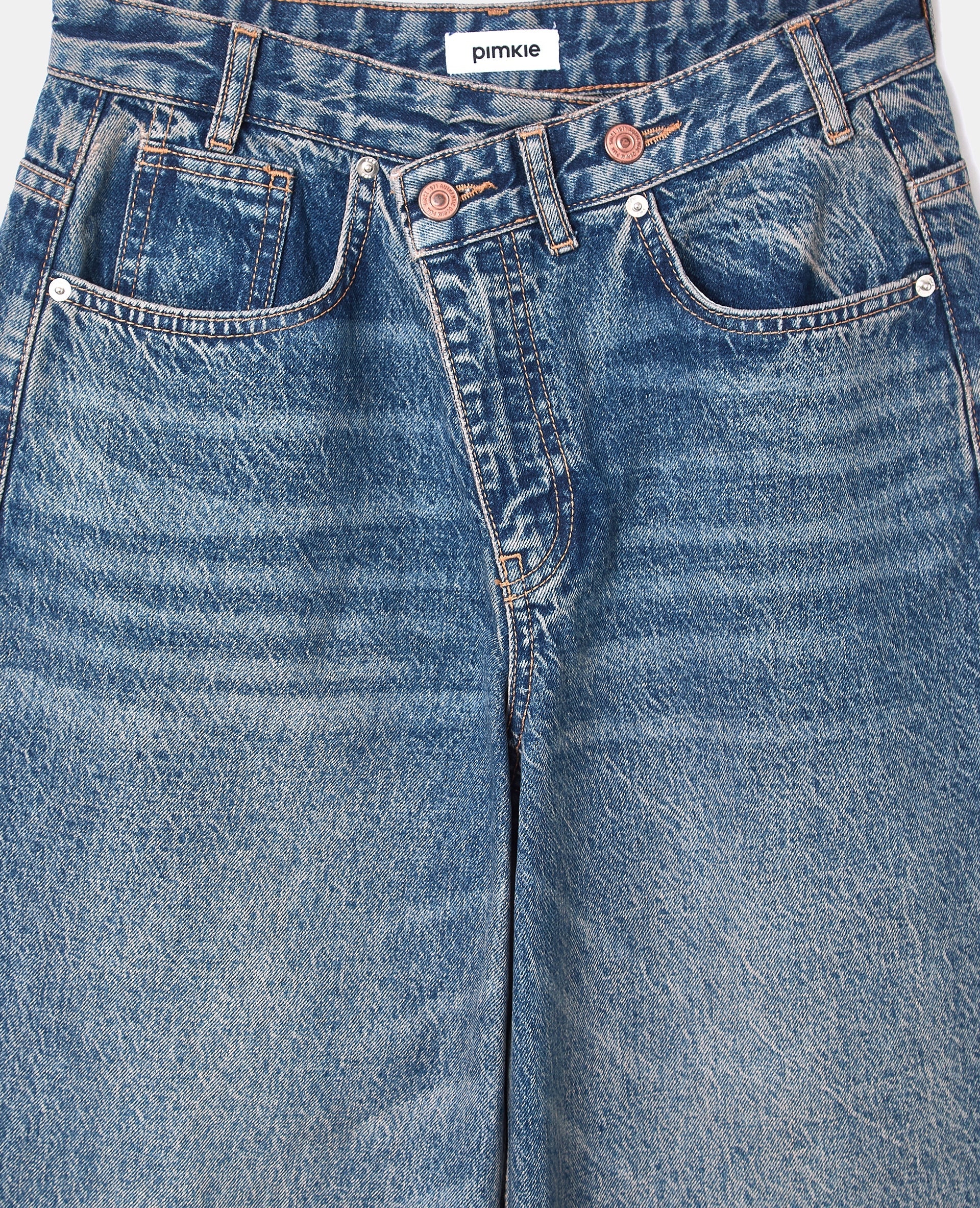 Jean wide avec boutonnage décalé