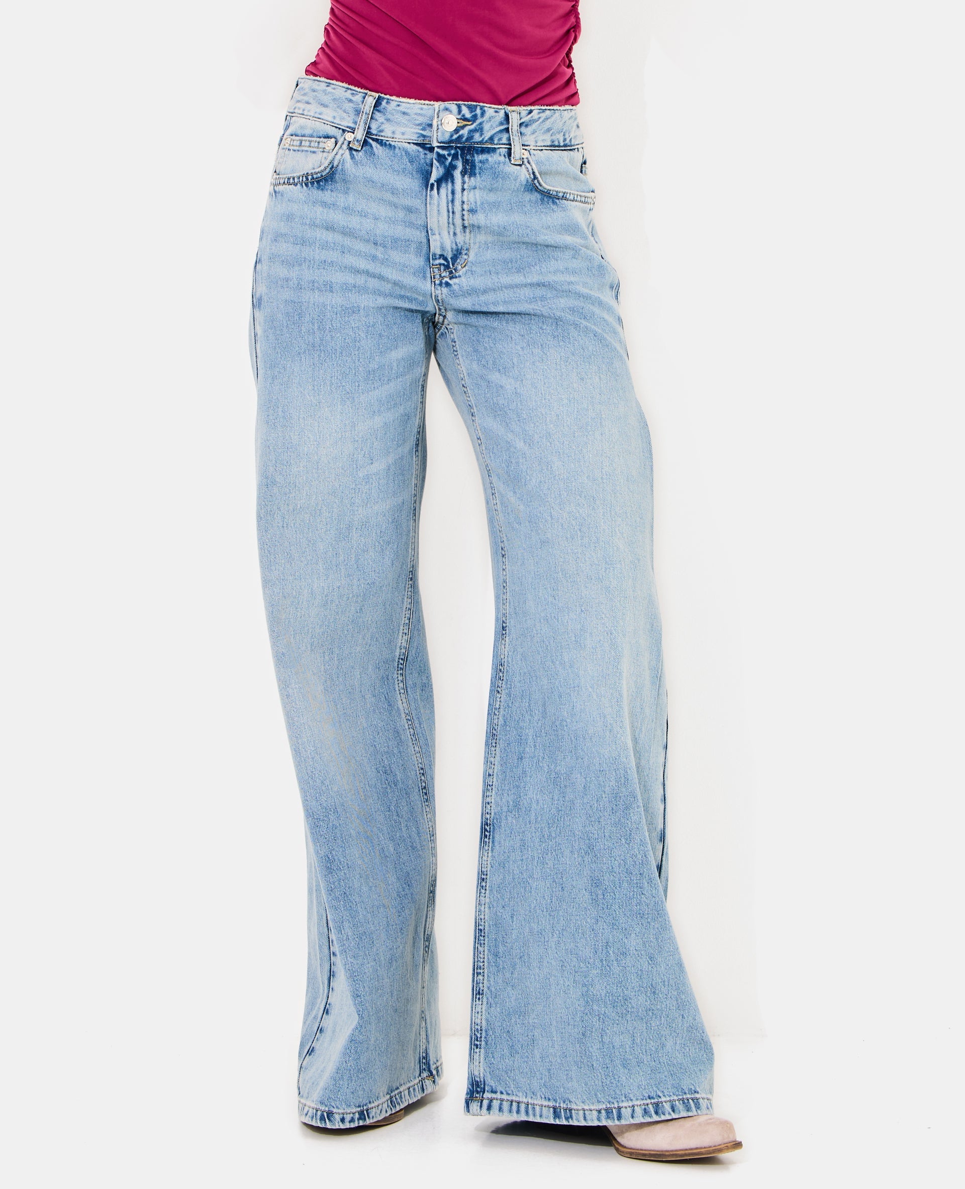 Jean extra wide taille medium avec pinces côtés