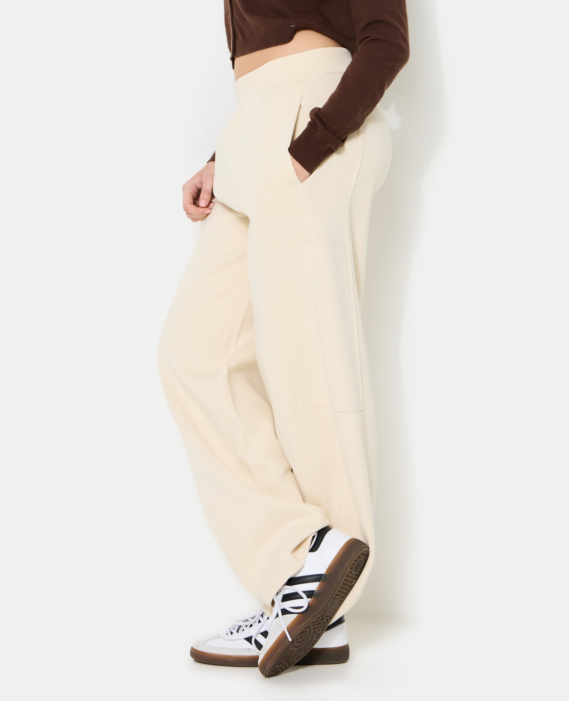 Pantalon de jogging forme barrel
