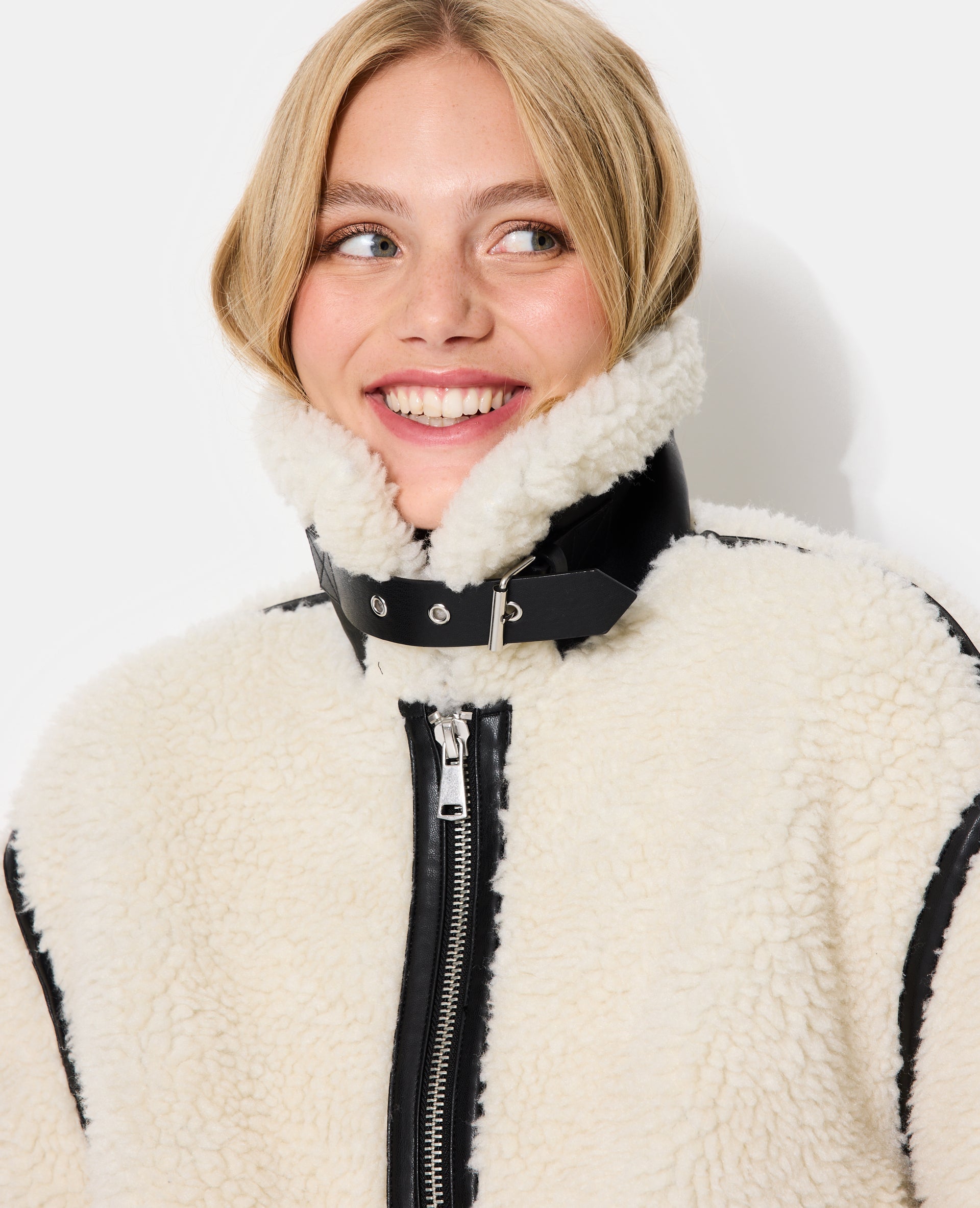 Blouson sherpa façon peau lainée