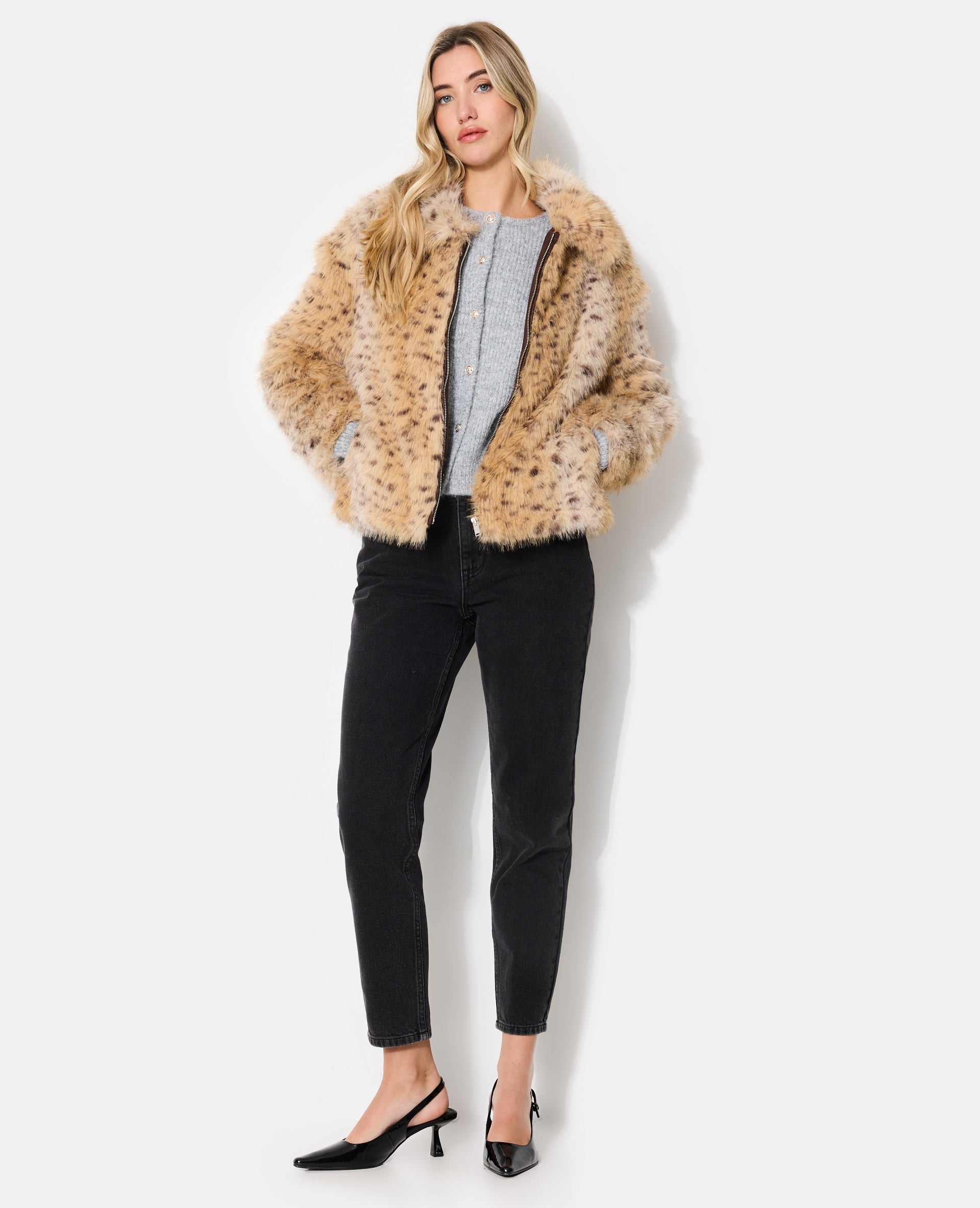 Blouson en fourrure esprit guépard avec col