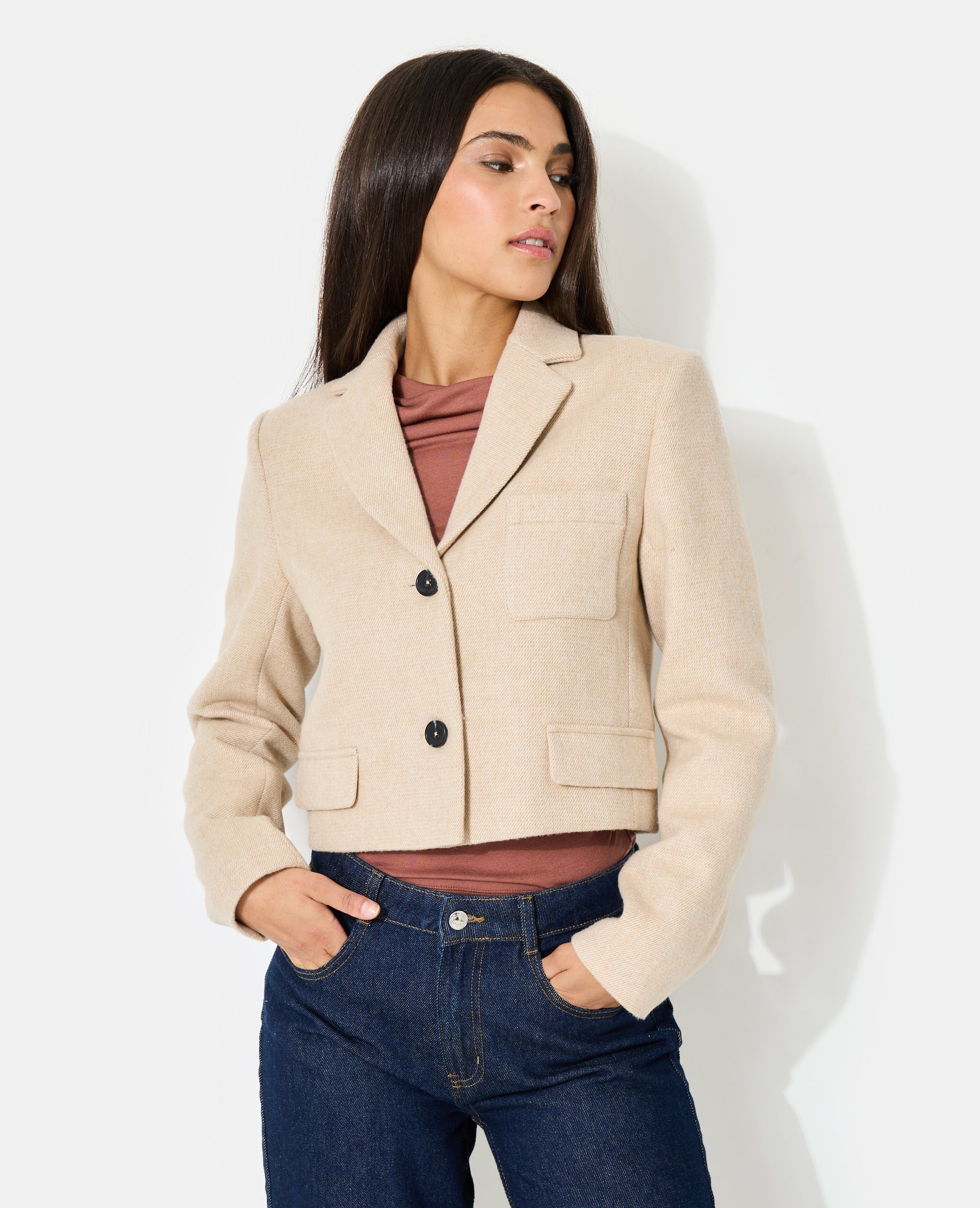 Veste blazer courte en tissu épais avec laine