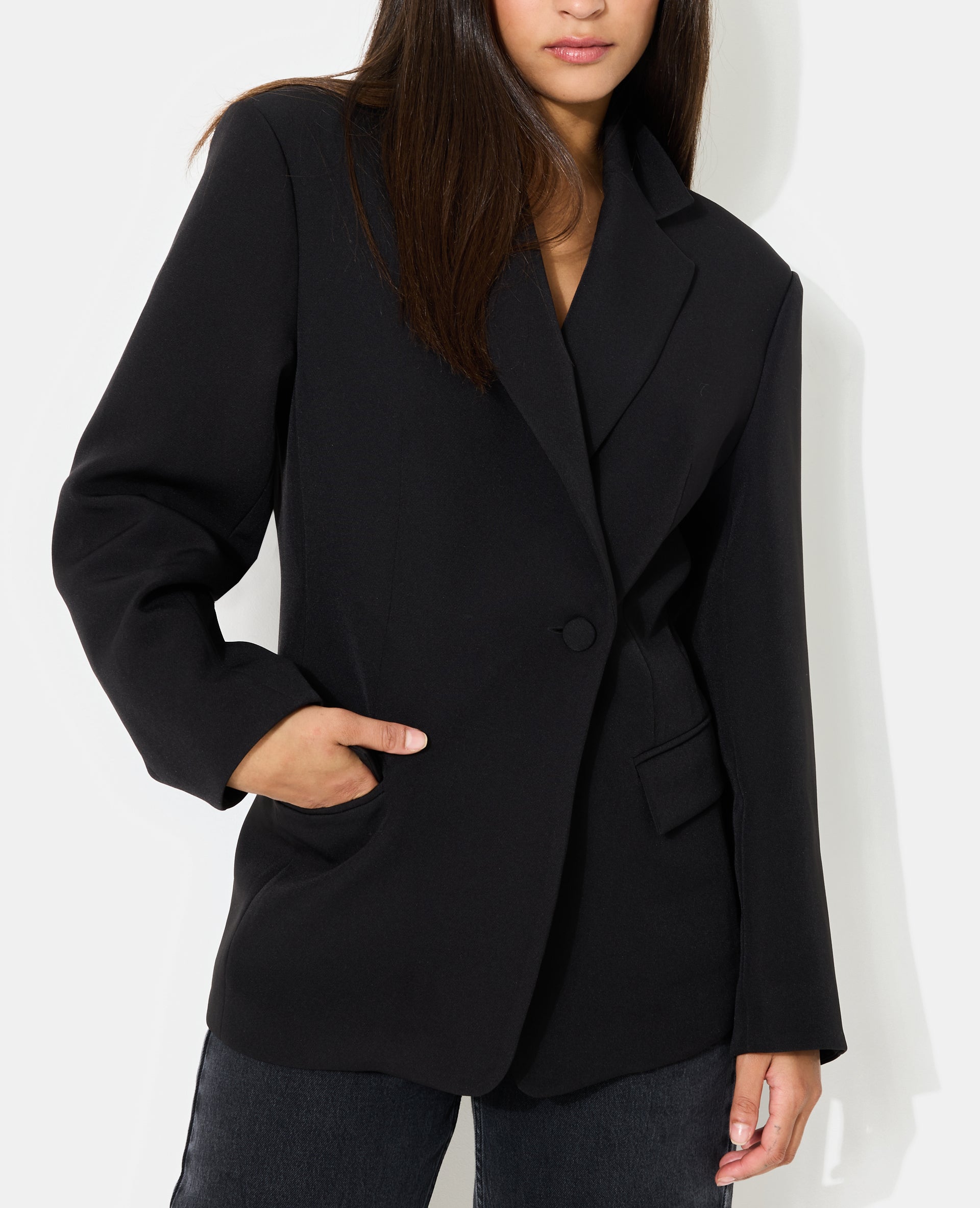 Veste blazer cintrée avec épaulettes