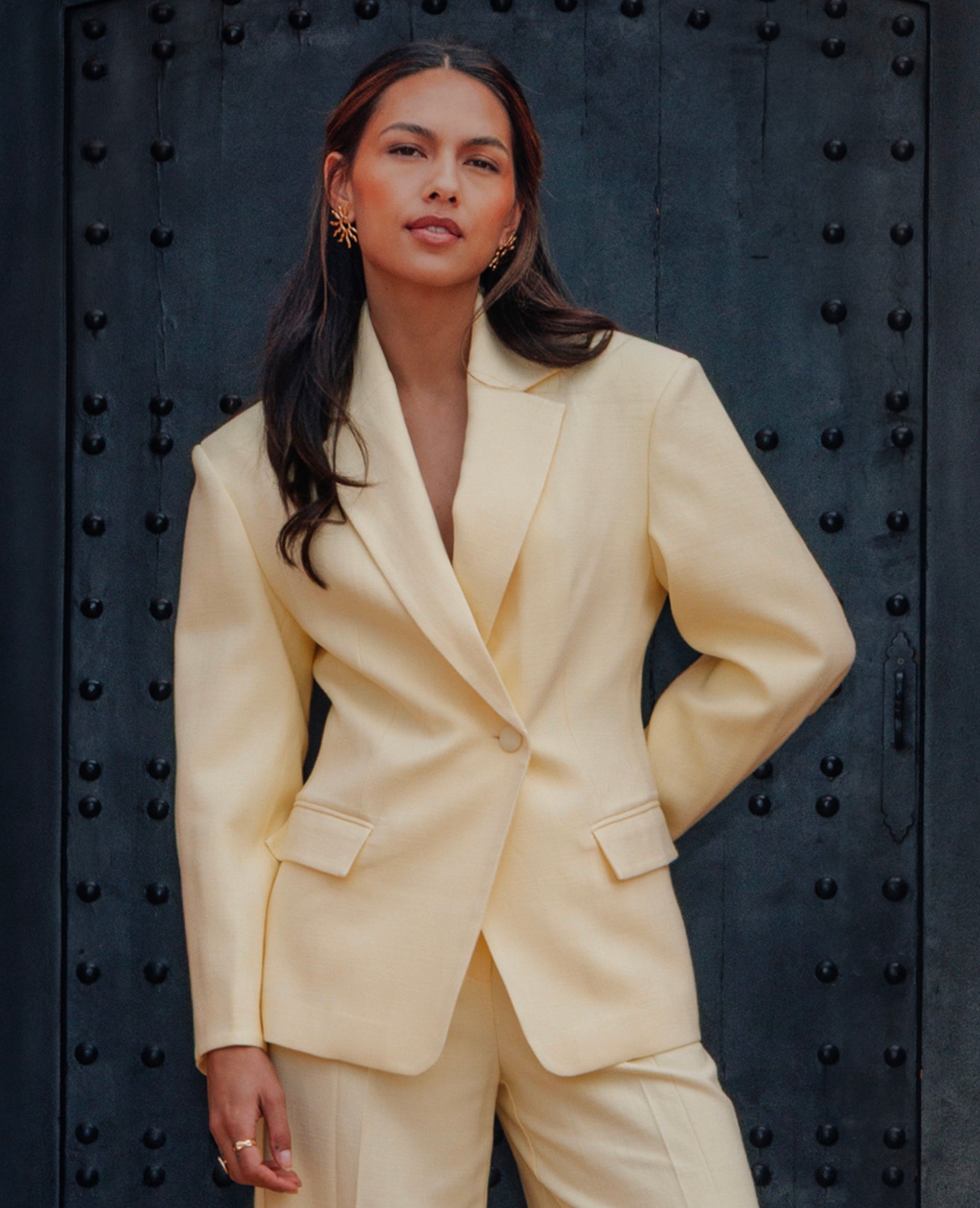 Veste blazer long et cintré en tissu effet lin