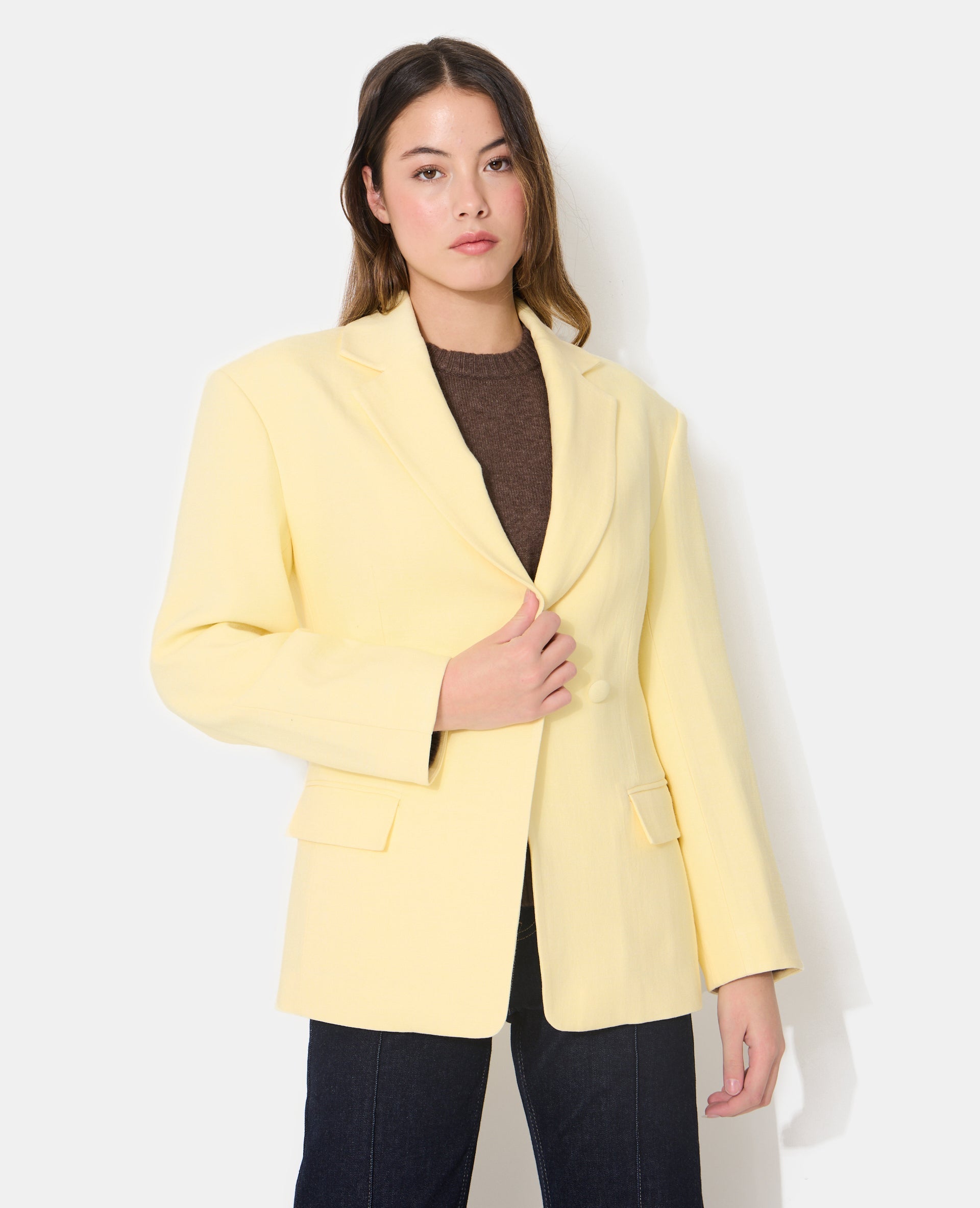 Veste blazer long et cintré en tissu effet lin