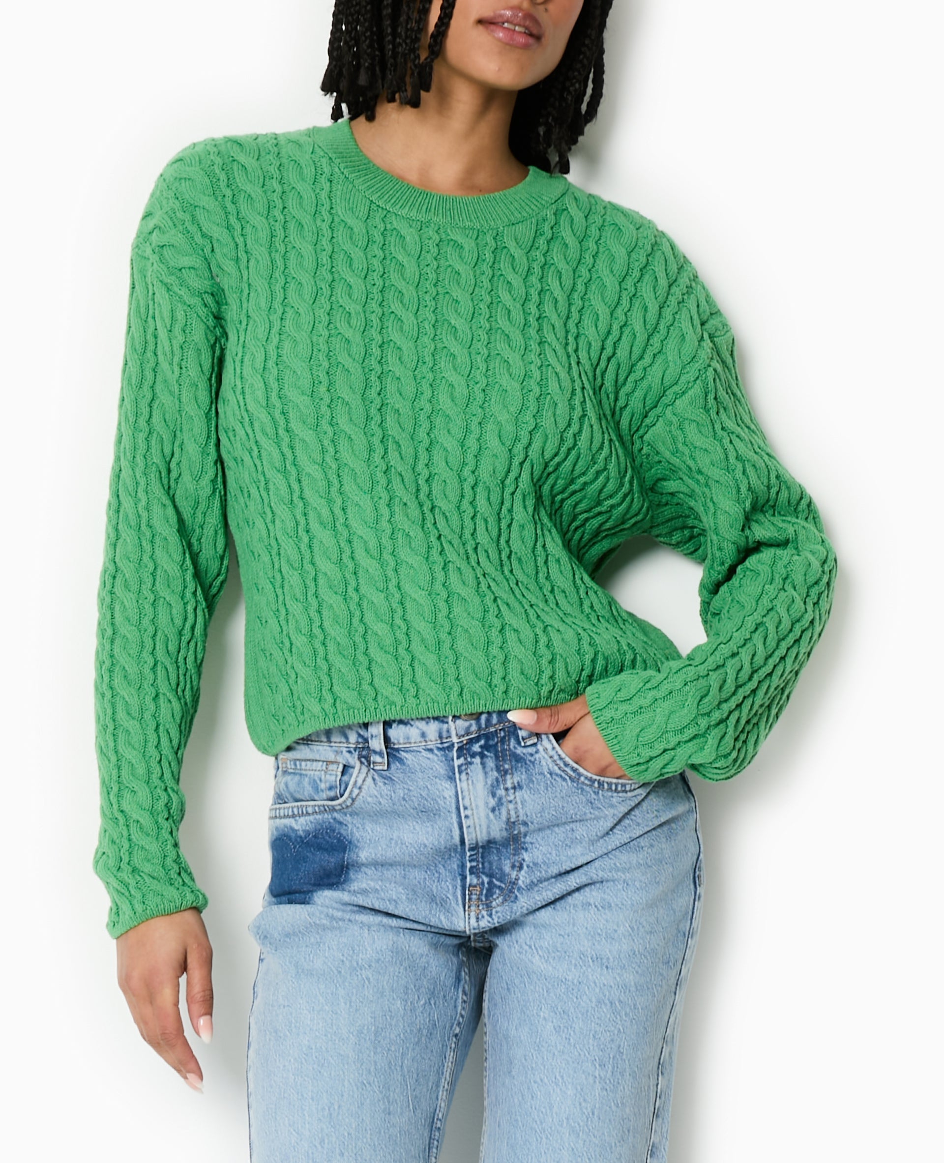 Pull en maille torsadée