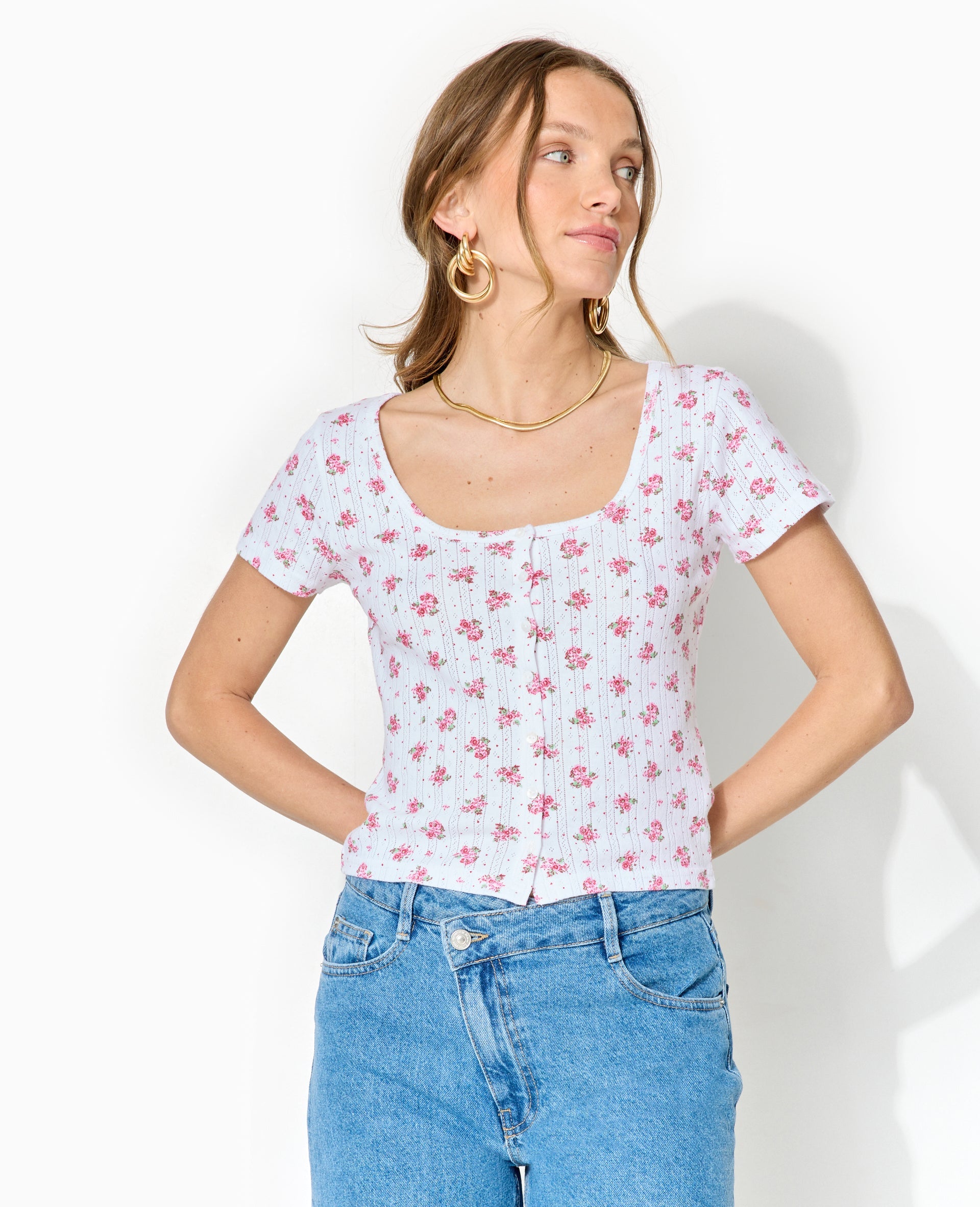 T-shirt boutonné en maille pointelle motif fleurs