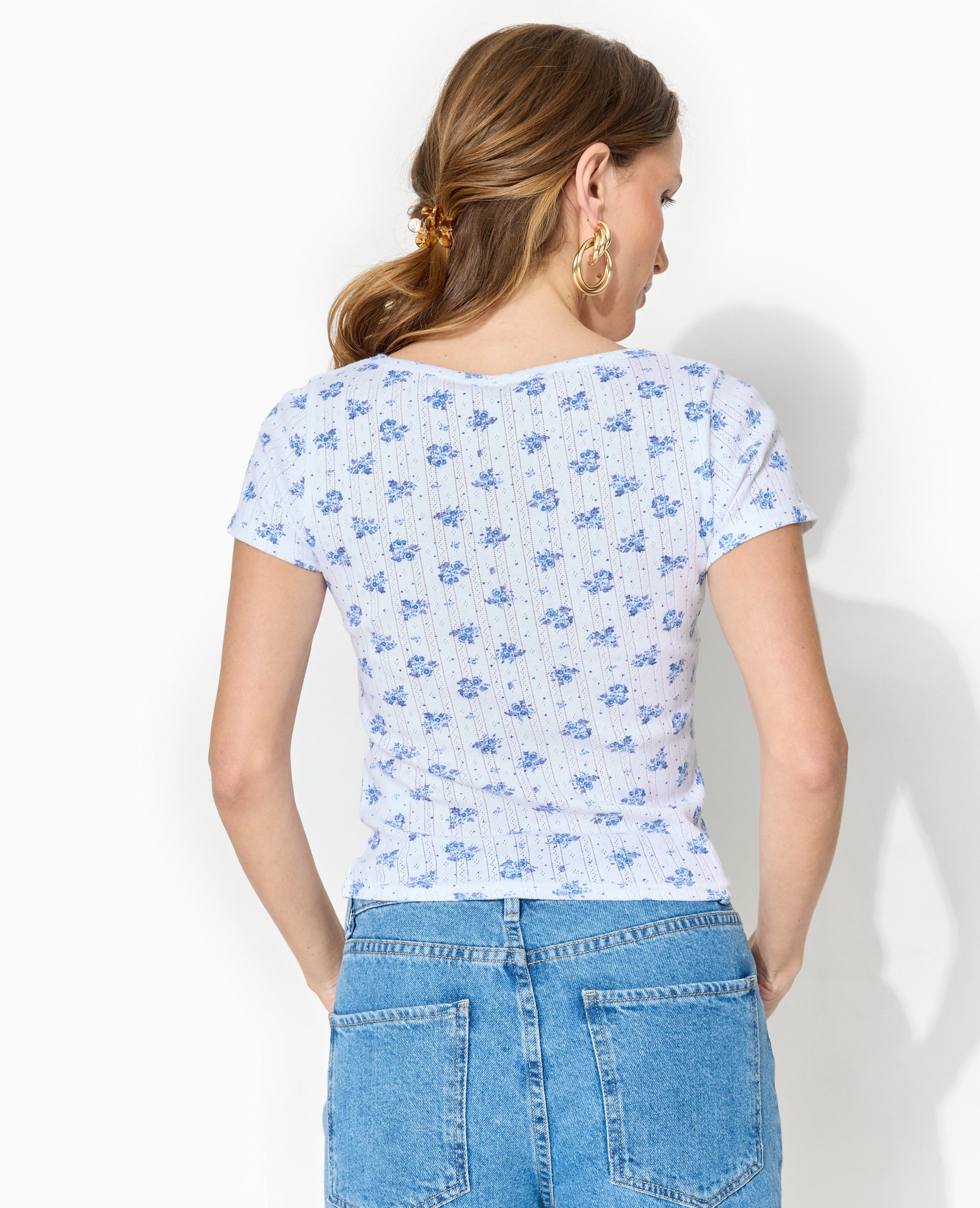 T-shirt boutonné en maille pointelle motif fleurs