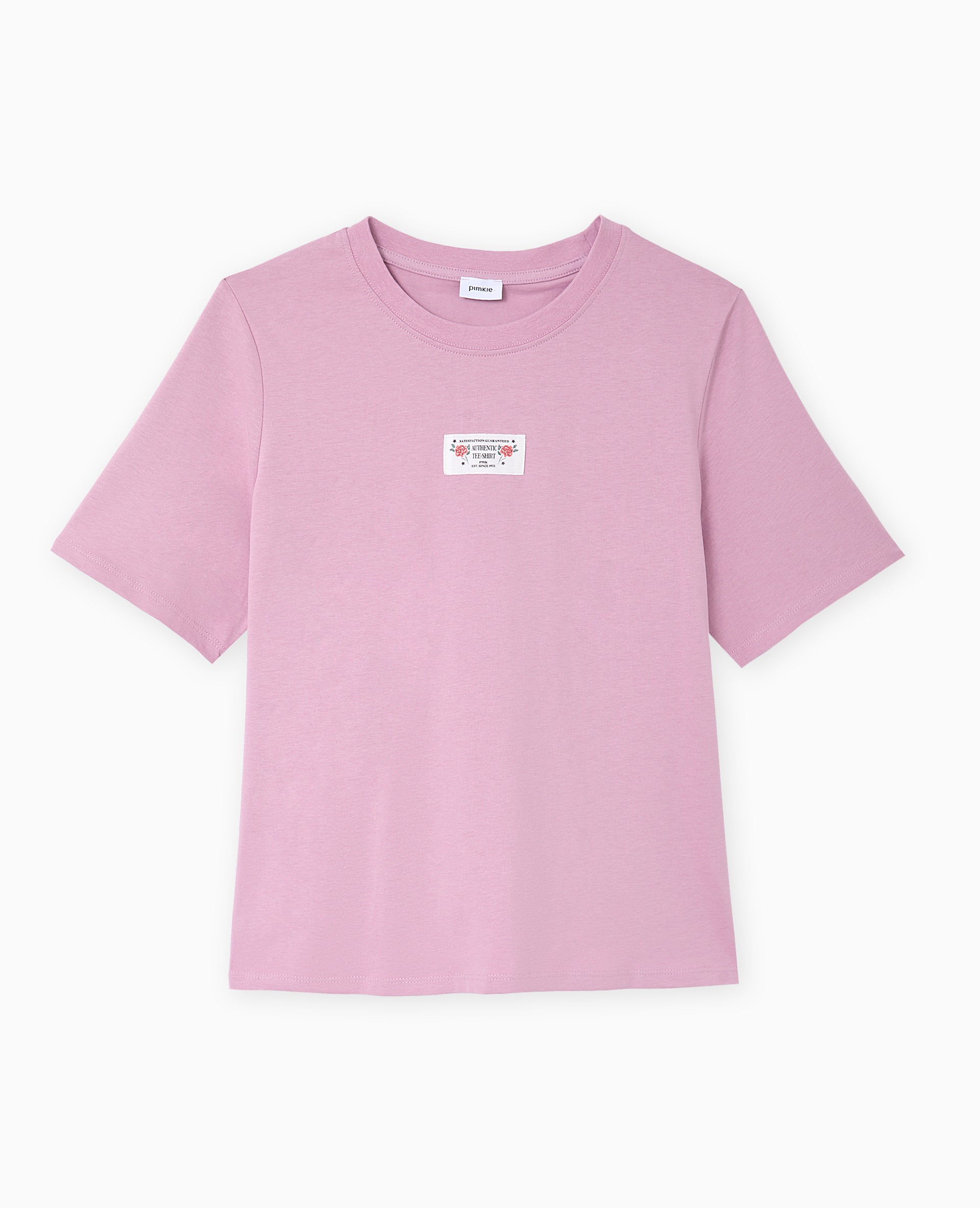 T-shirt avec étiquette cousue devant