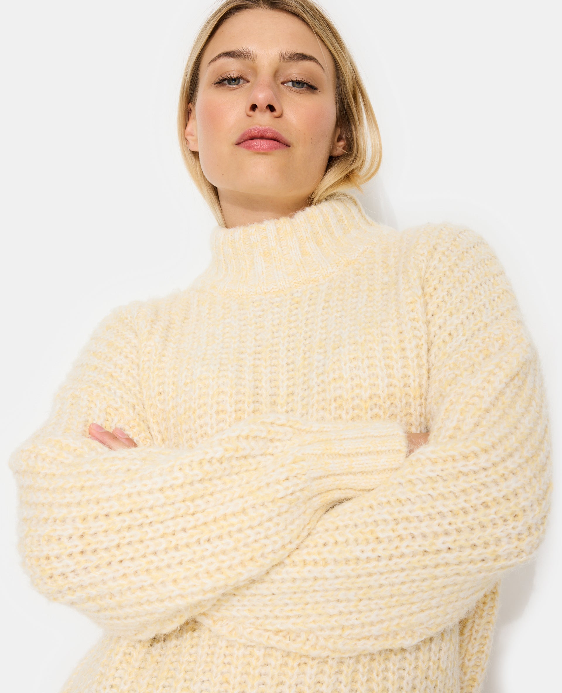 Pull grosse maille moulinée col montant