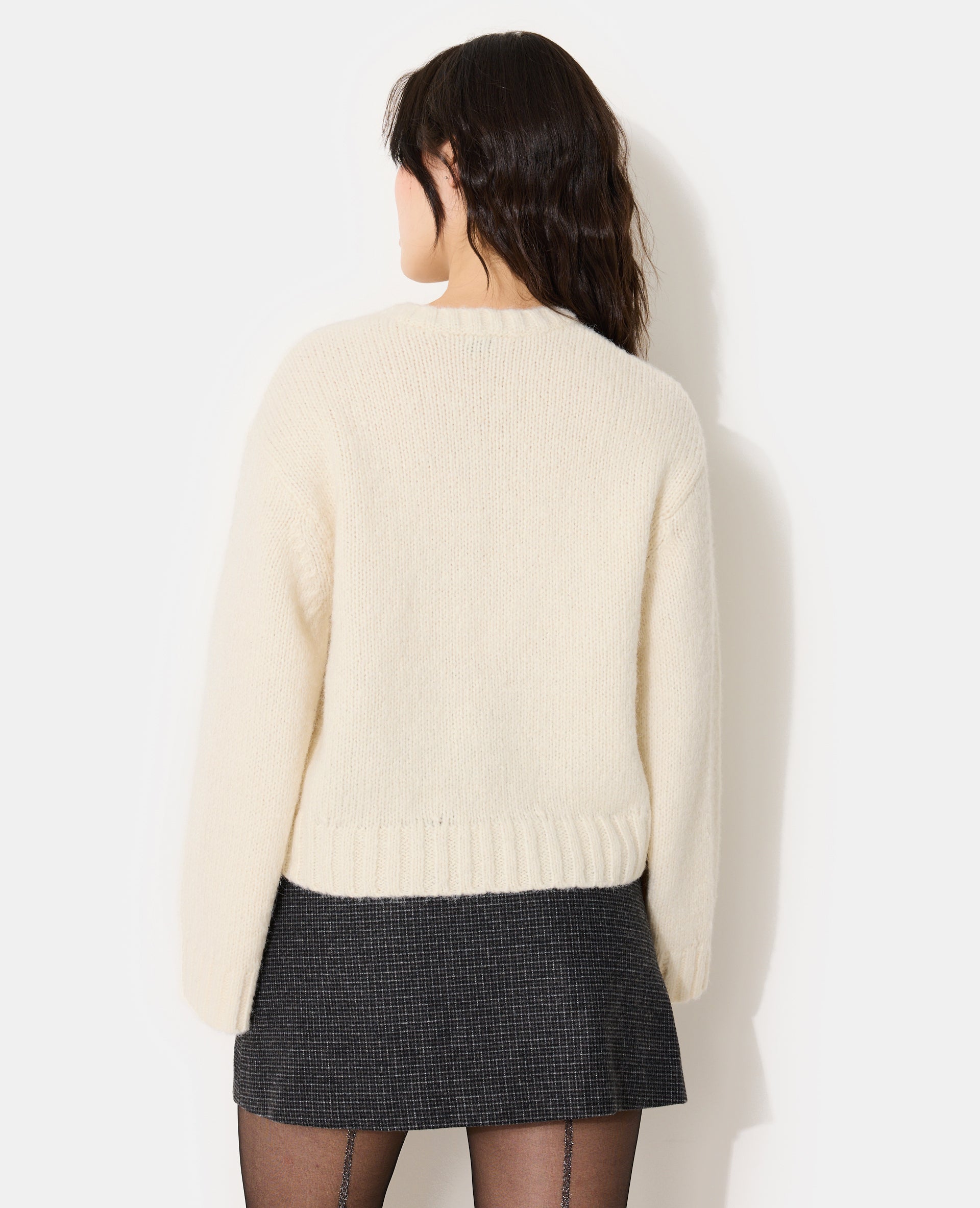 Pull en maille avec nœud