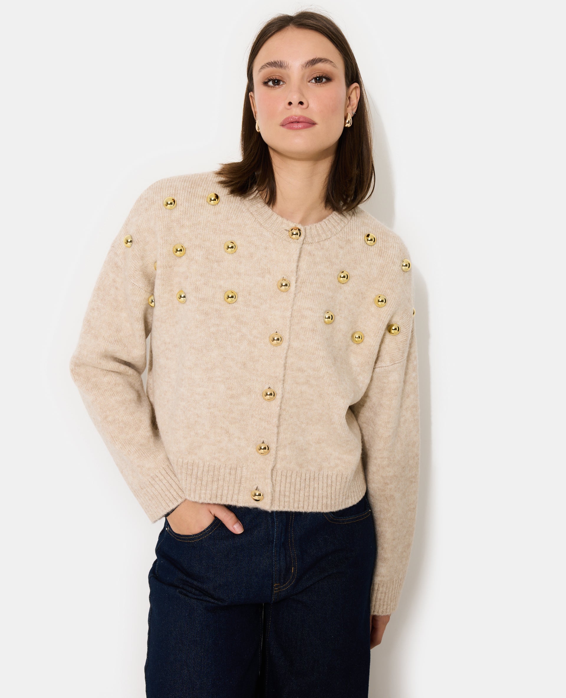 Gilet col rond avec bouton et déco boules métal