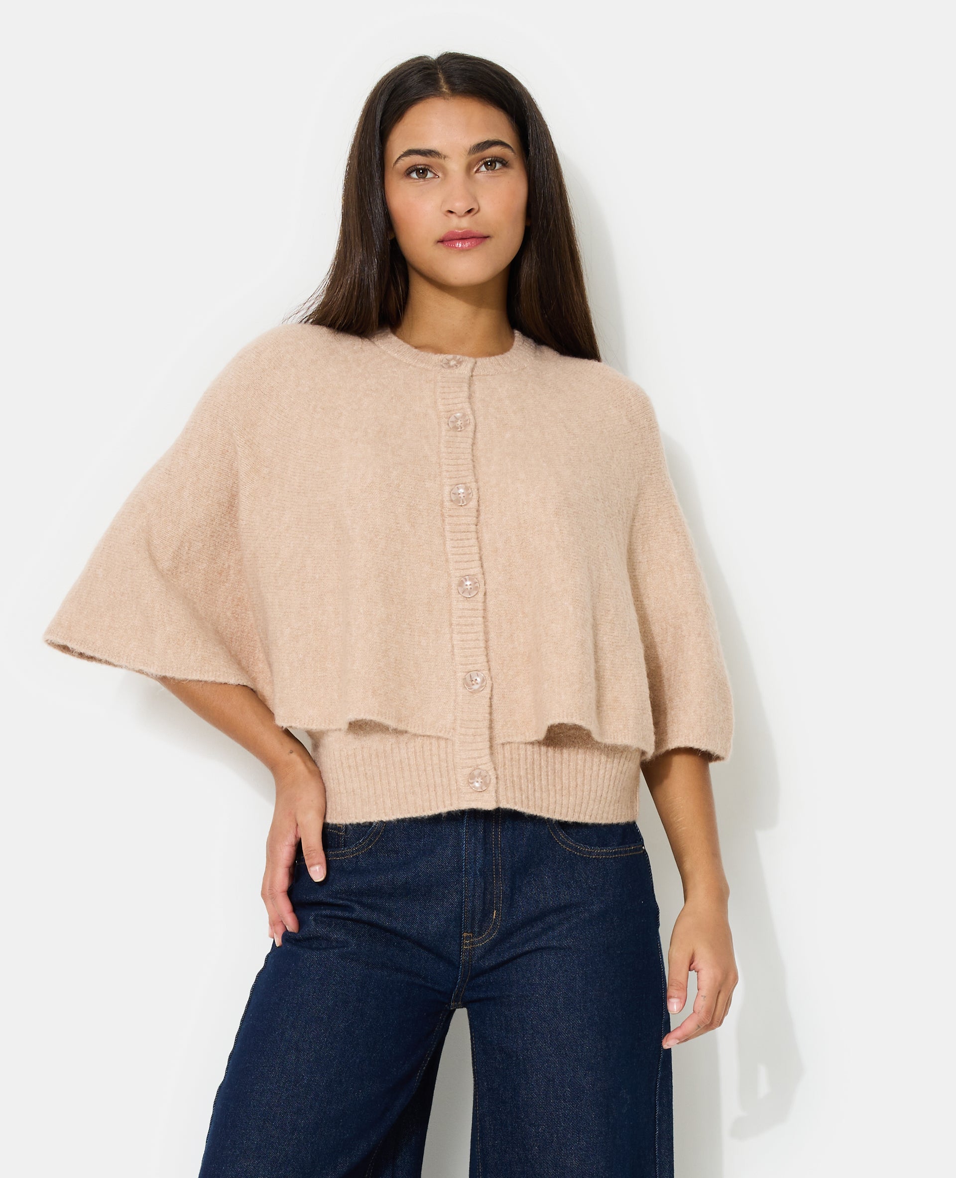 Gilet cape avec boutons