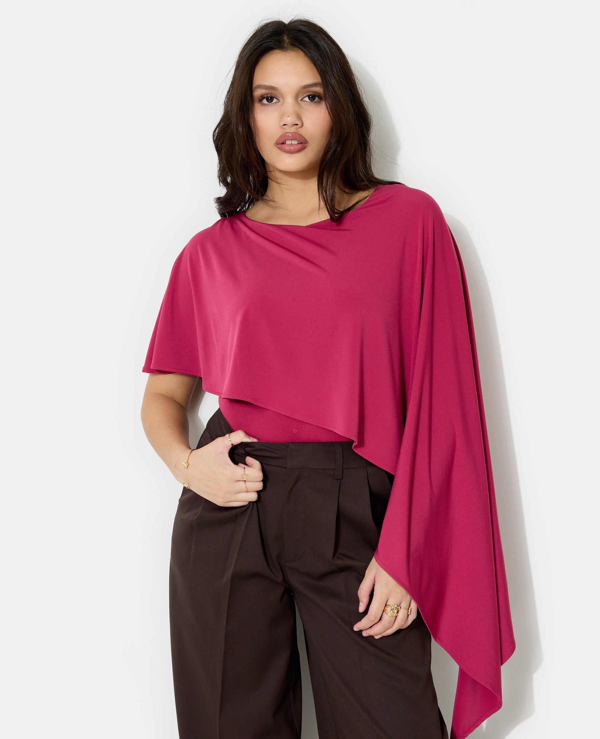 Body sans manches avec cape intégrée