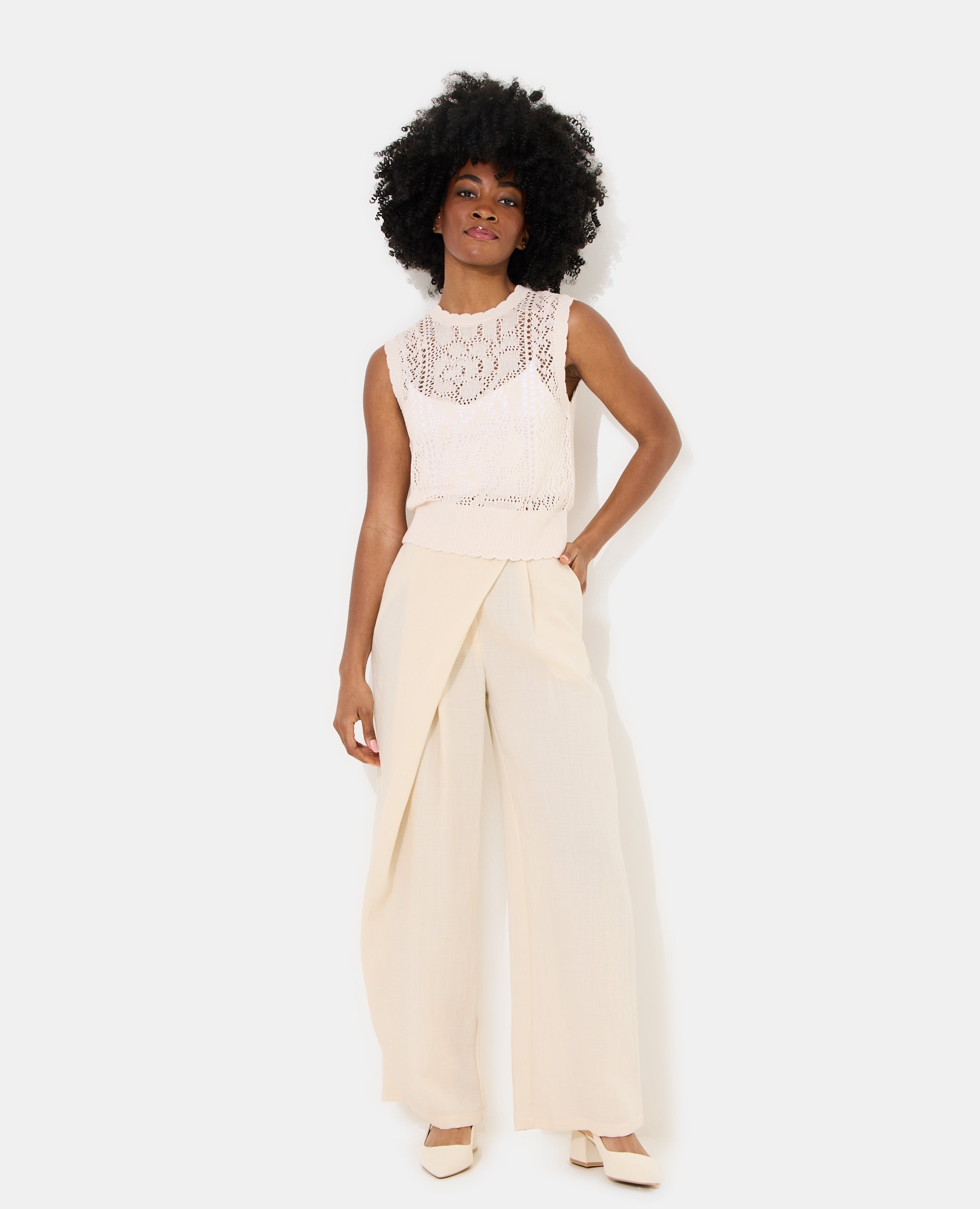 Pull sans manches en maille ajourée