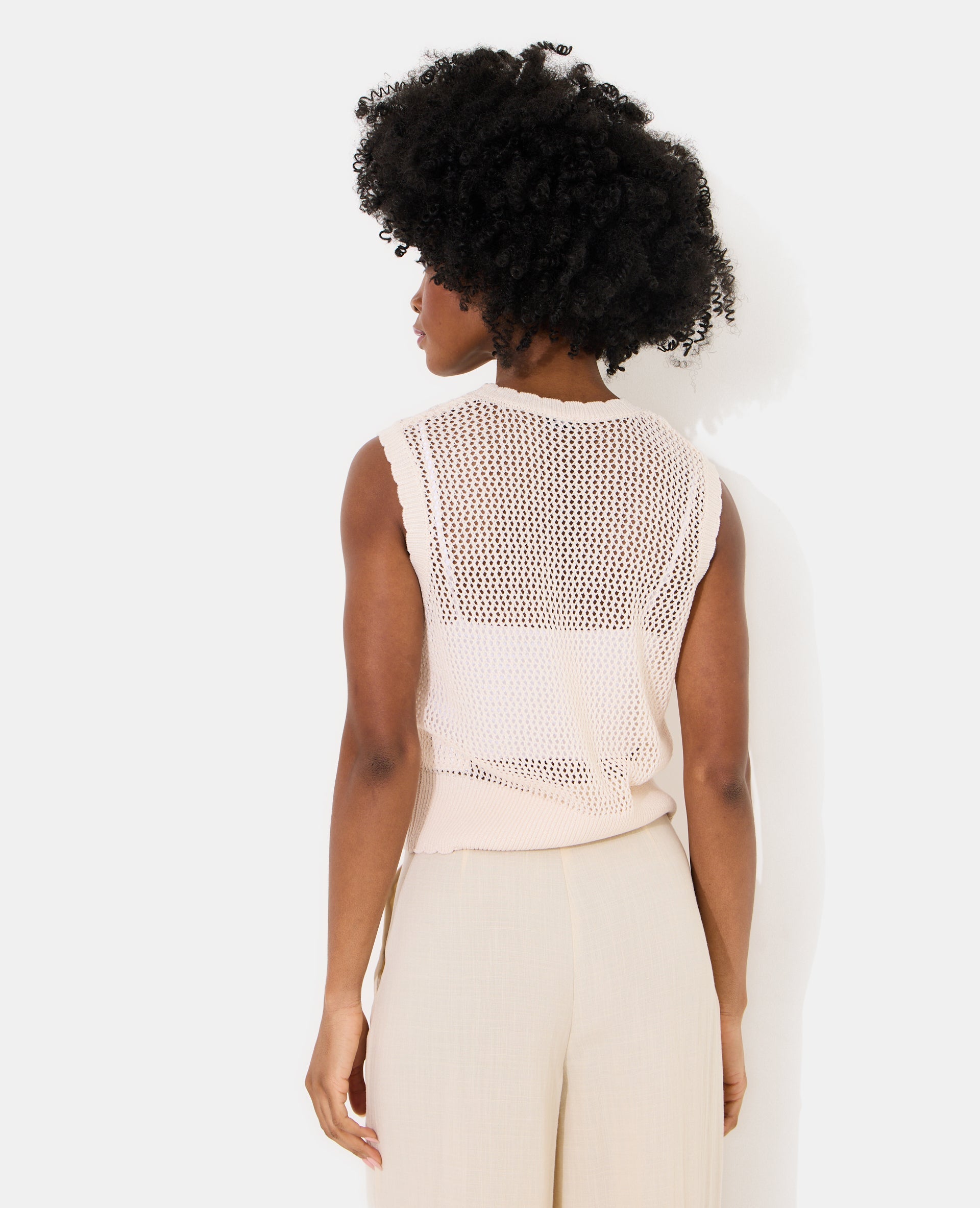 Pull sans manches en maille ajourée