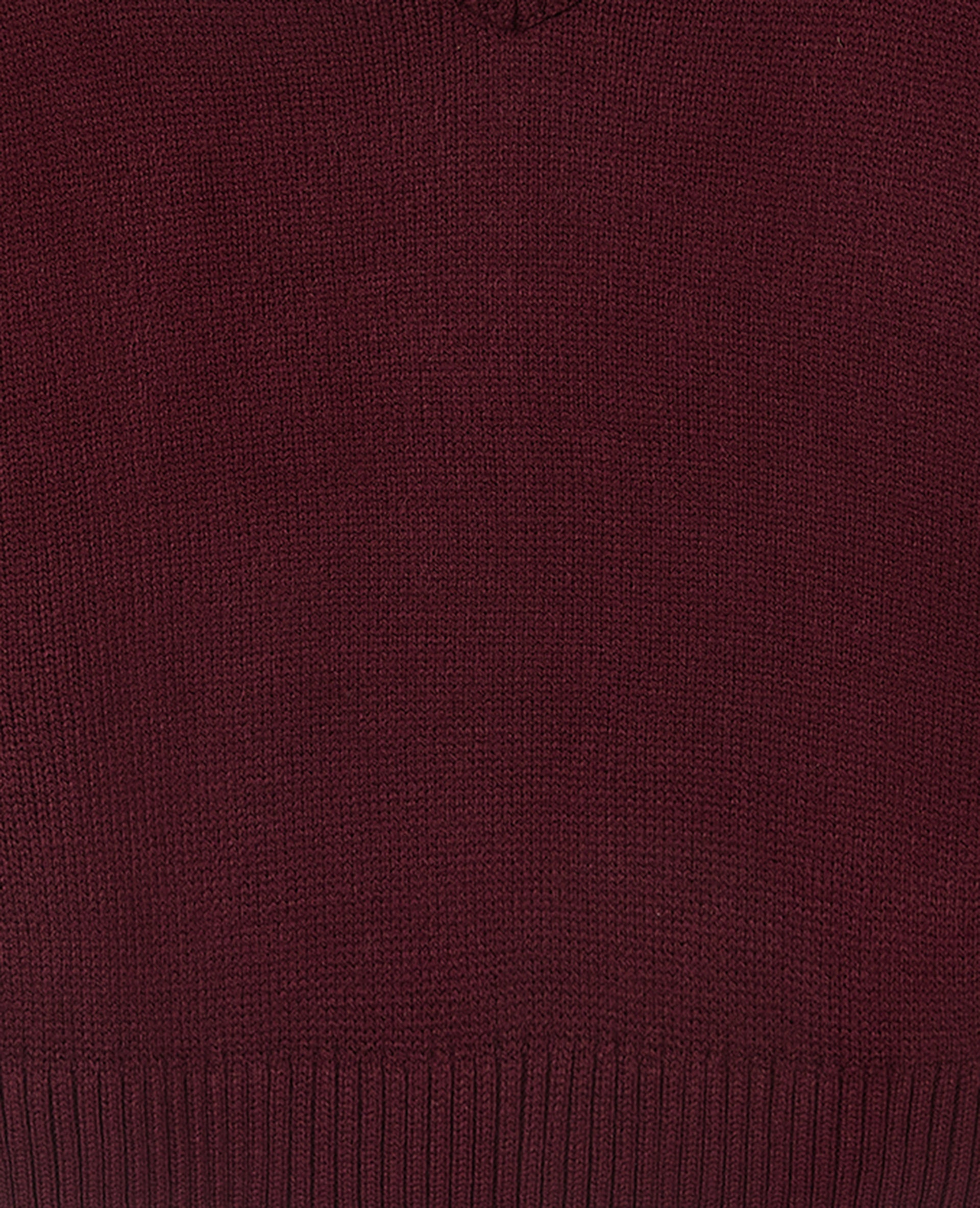 Pull col V avec étoiles