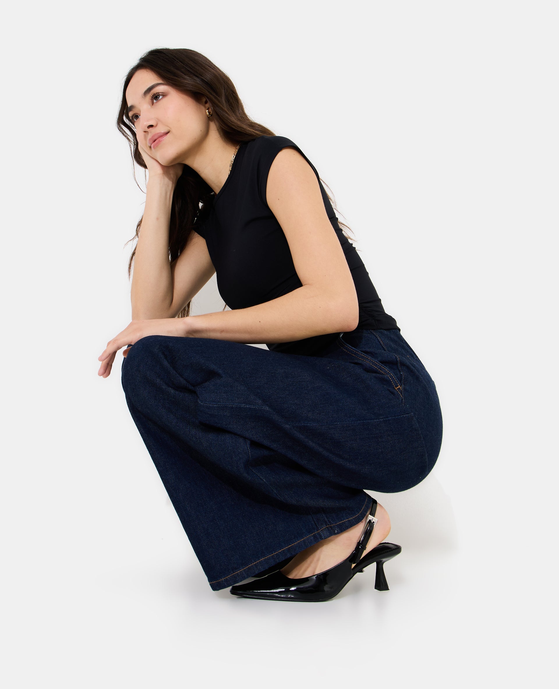 T-shirt asymétrique avec détail bijou