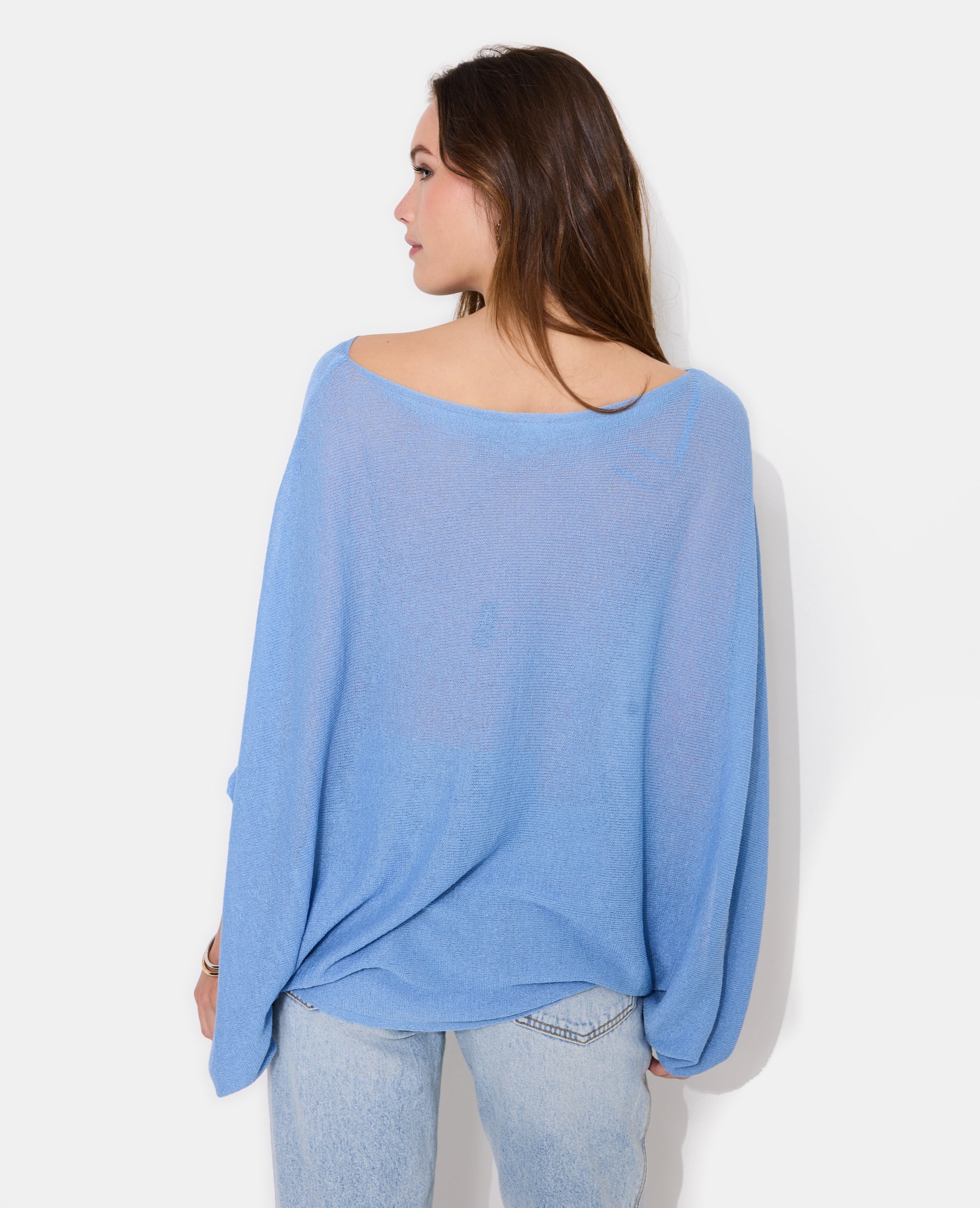 Pull châle asymétrique en maille fine