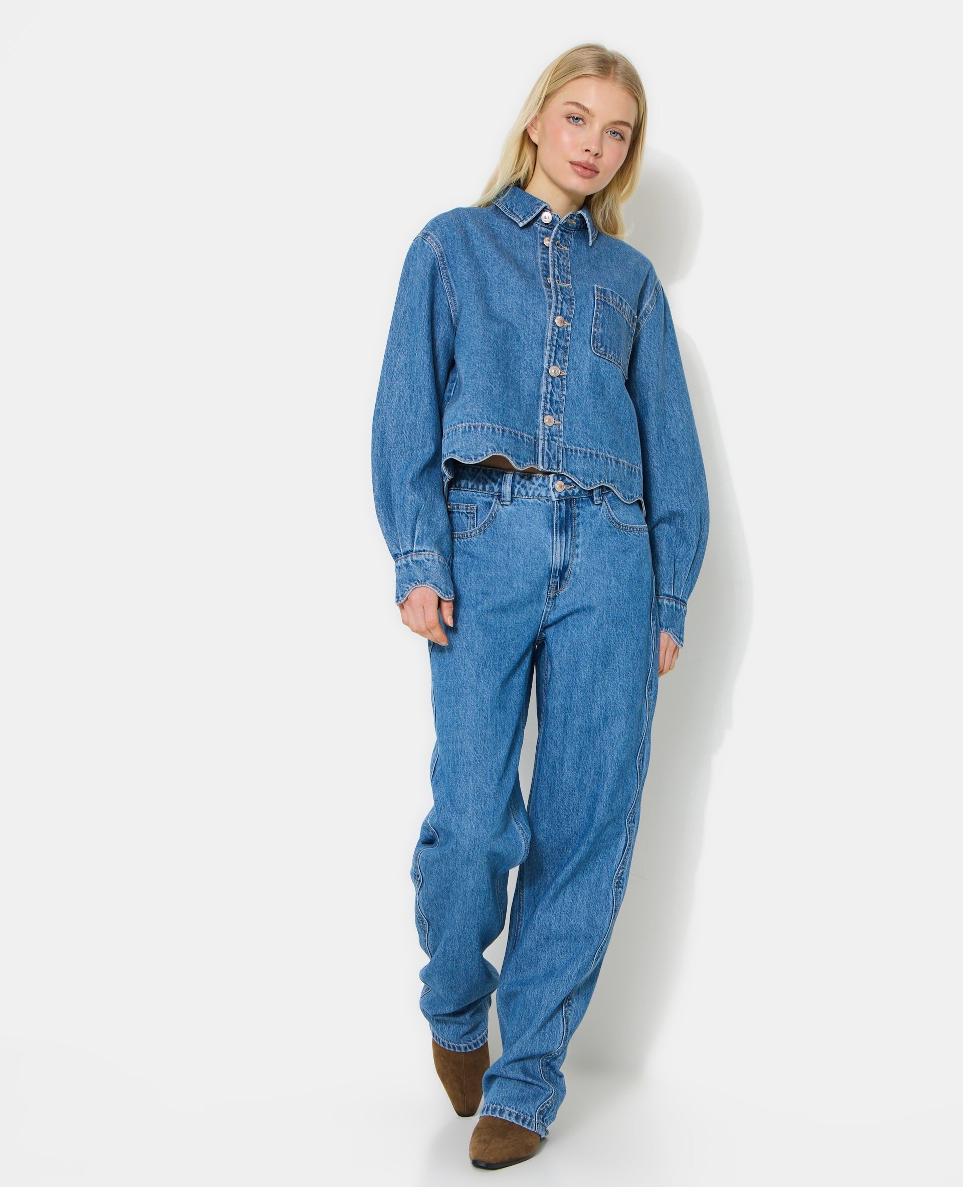 Chemise en jean avec bords zig-zag