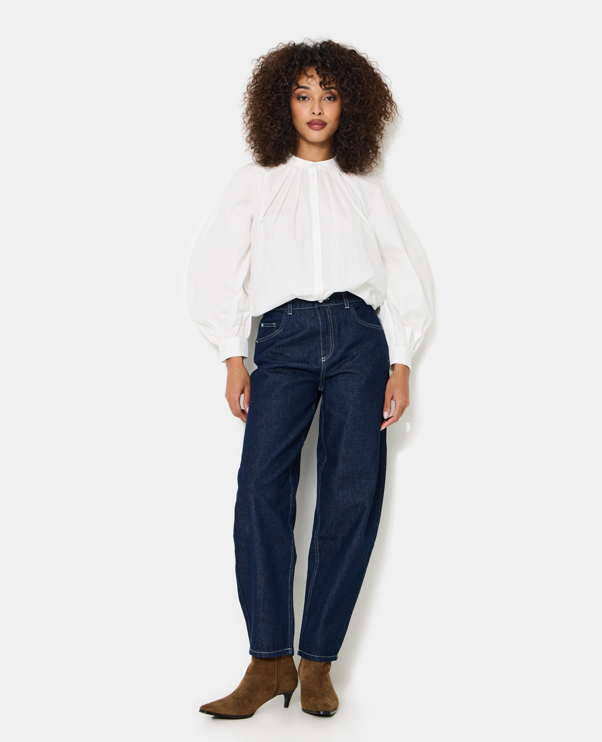 Blouse en popeline avec pinces et manches ballons