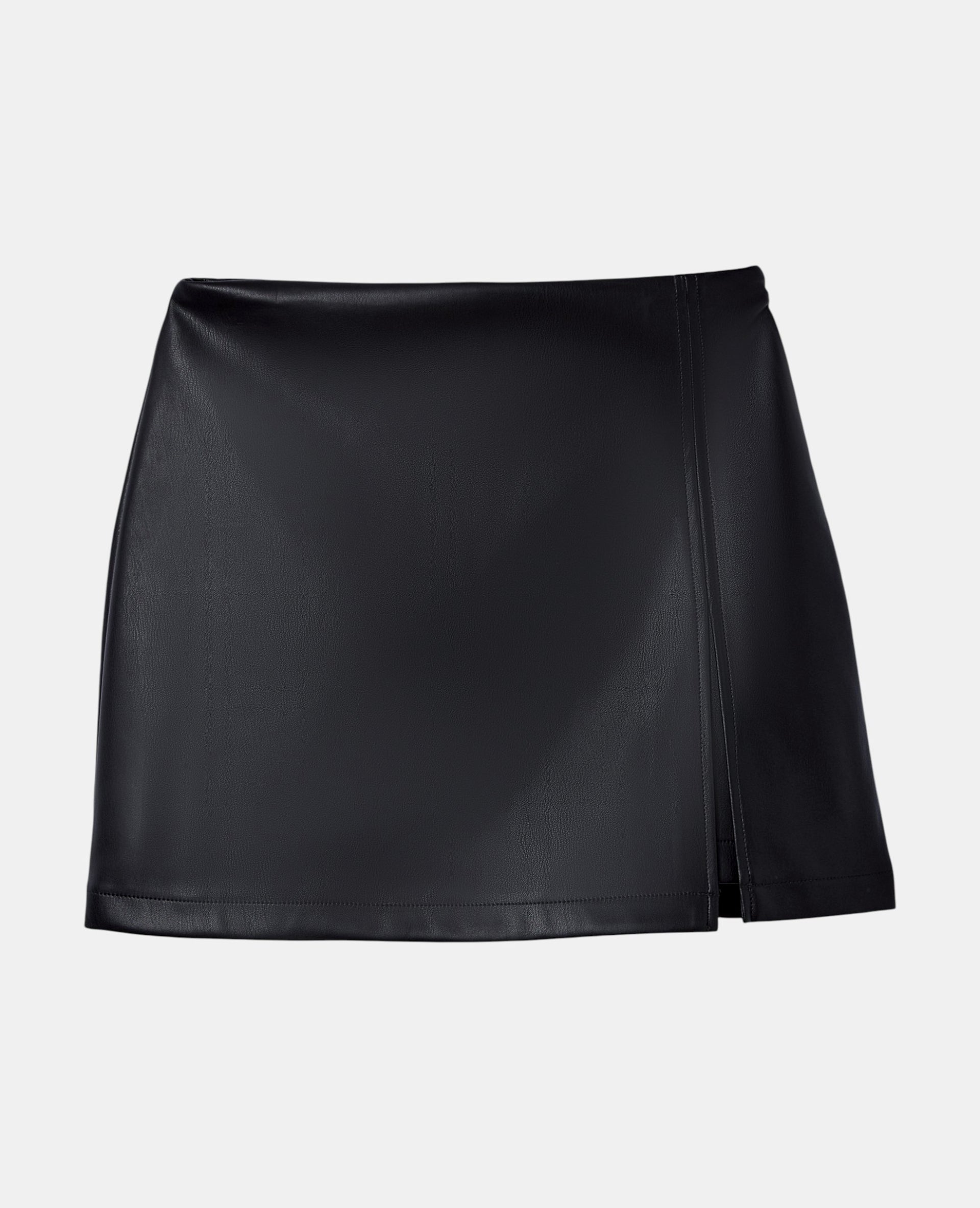 Jupe-short en simili avec fente