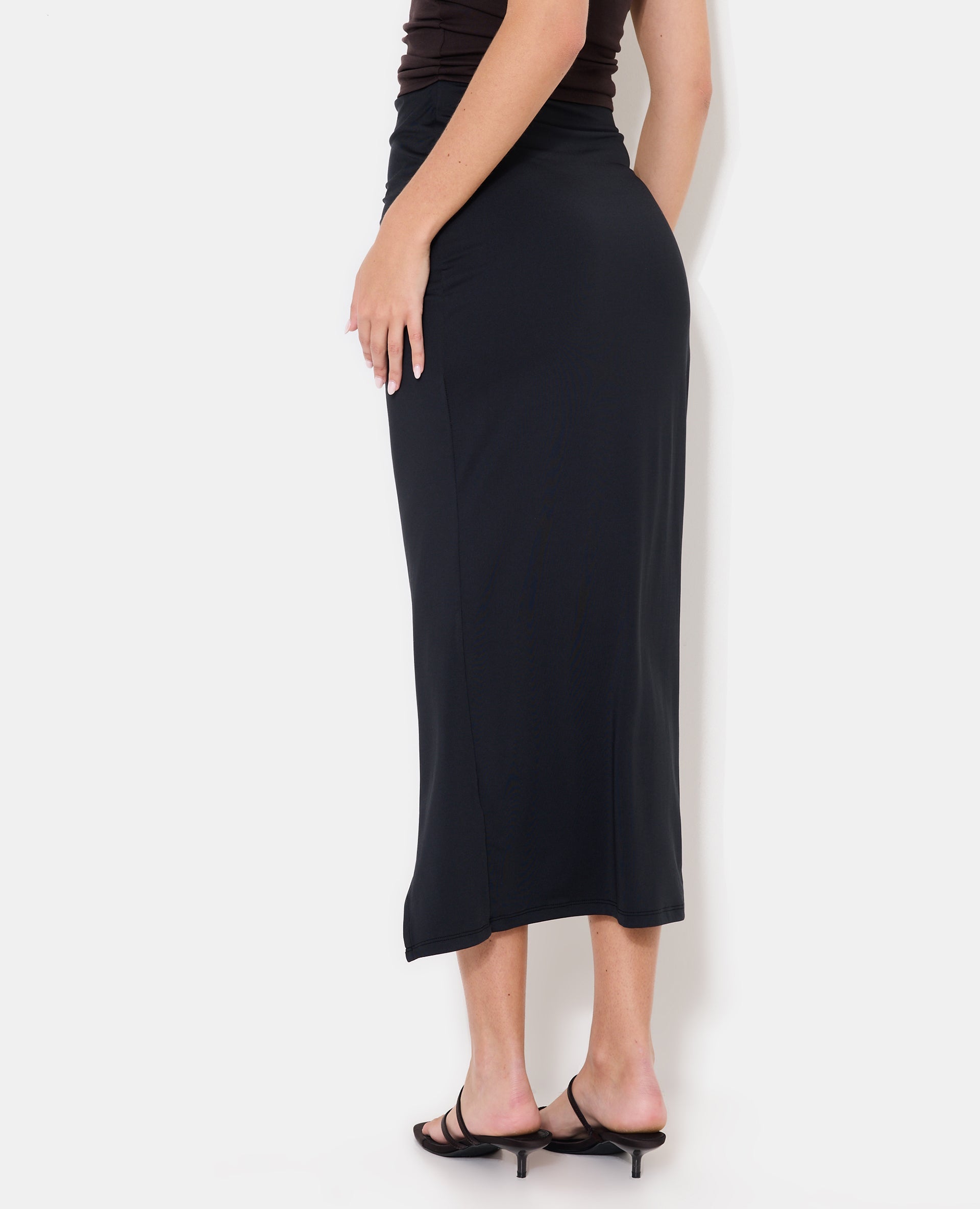 Jupe longue en maille stretch avec fente