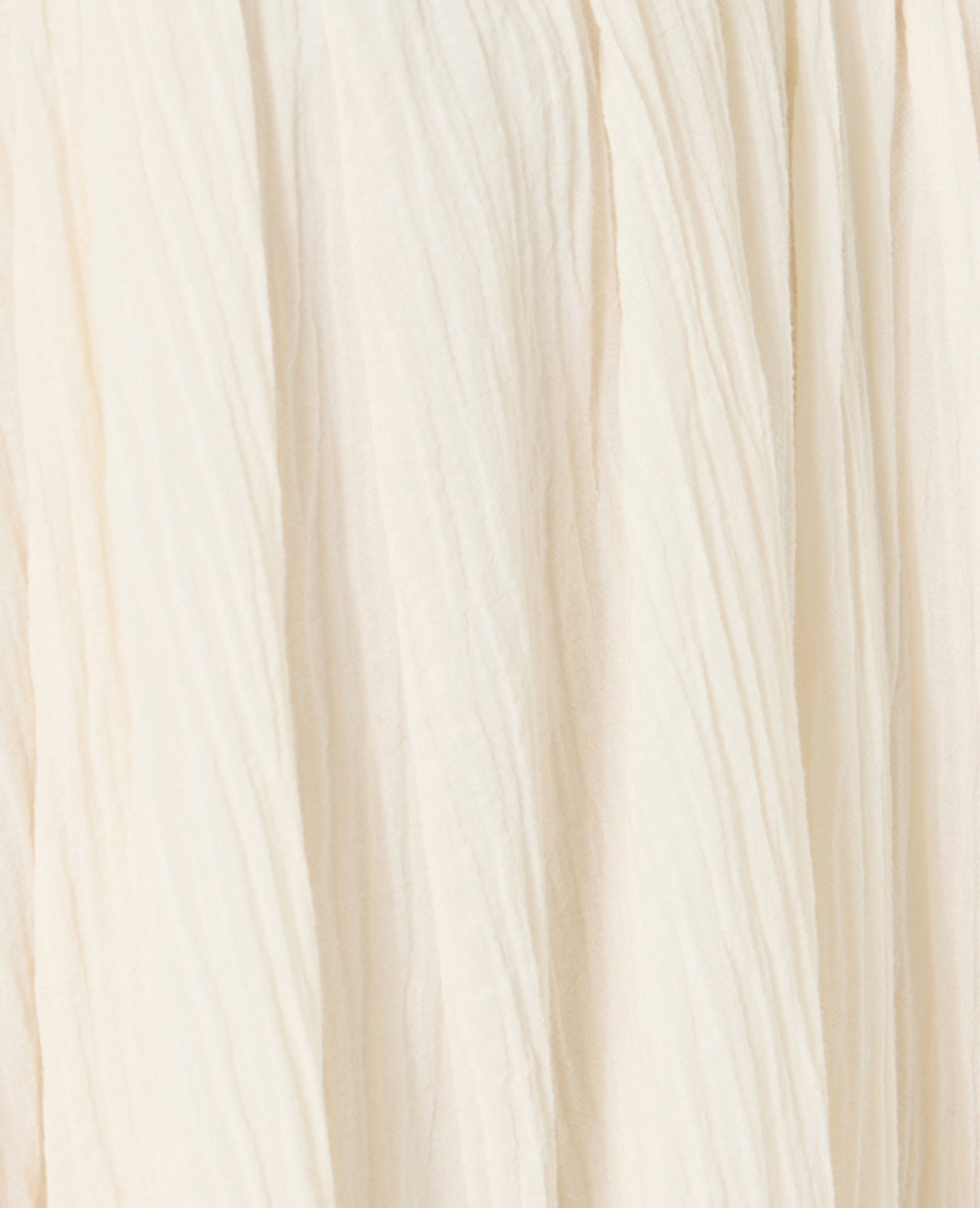 Robe longue et ample avec fines bretelles