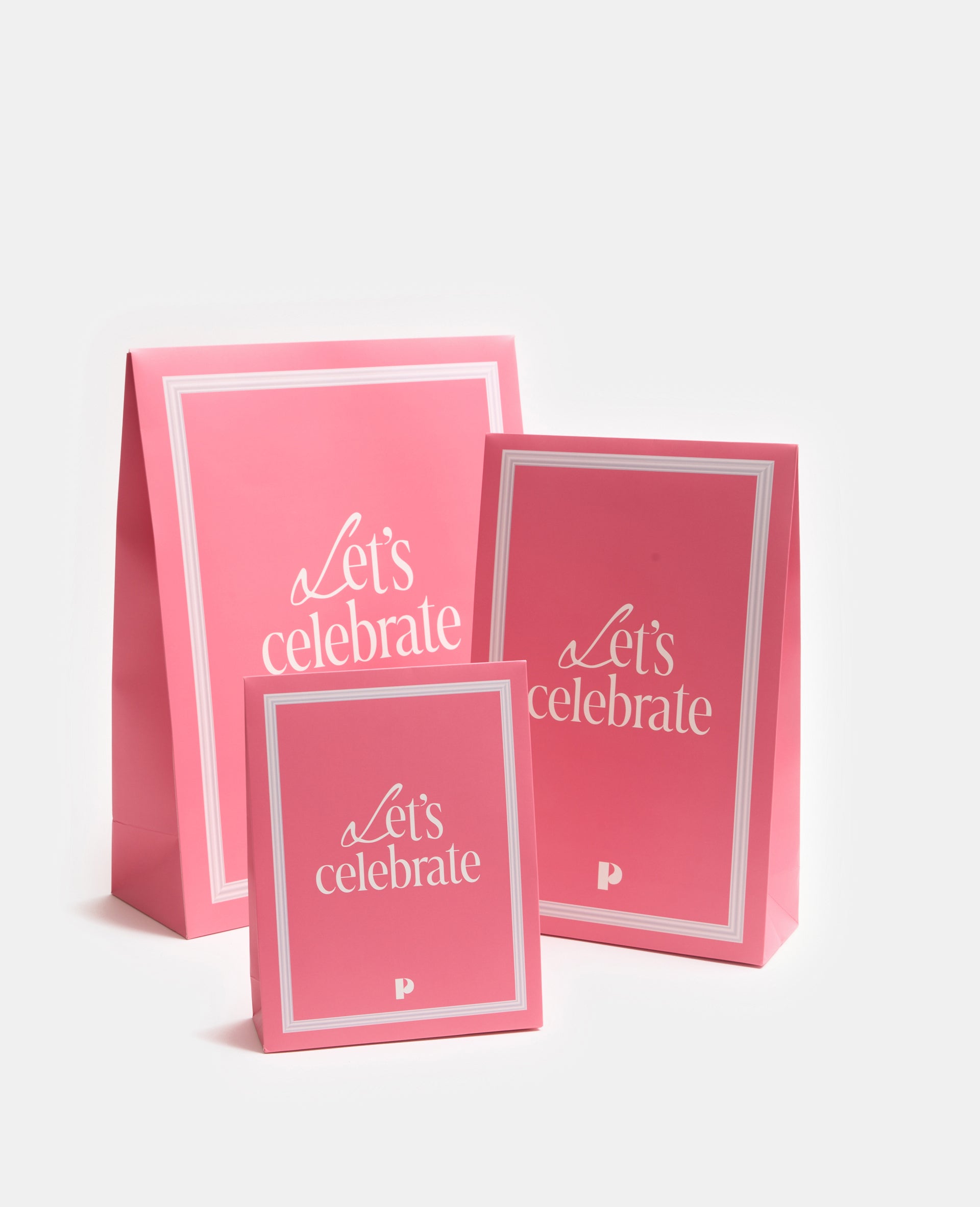 Pochette cadeau cartonnée / grand modèle