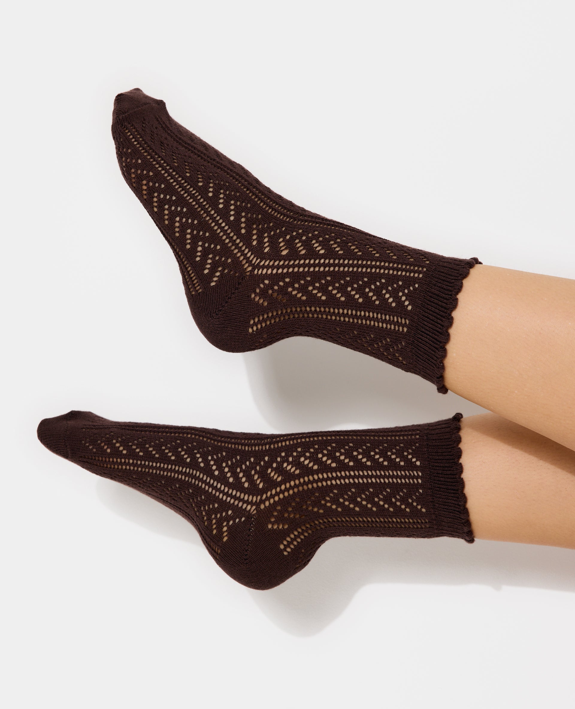 Paire de chaussettes en maille ajourée